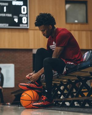 Image post by @umassbasketball on Instagram