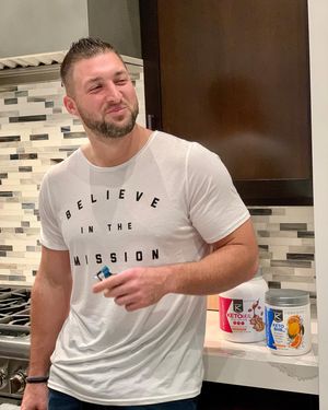 Image post by @timtebow on Instagram