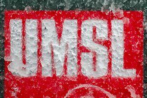 Image post by @umsl on Instagram