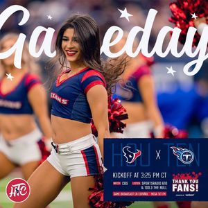 Image post by @texanscheerleaders on Instagram