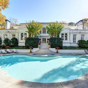 Image post by @christiesrealestate on Instagram