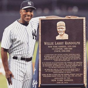 Image post by @bronxpinstripes on Instagram