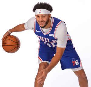 Image post by @NBA on Twitter