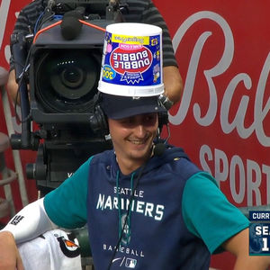 Image post by @mariners on TikTok