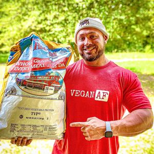 Image post by @thebodybuildingvegan on Instagram