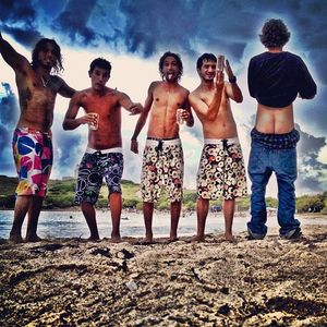 Image post by @mannysantiago on Instagram