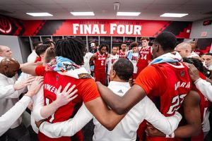 Image post by @packmensbball on Instagram