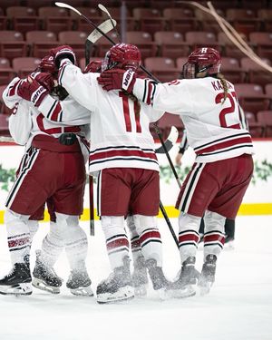 Image post by @harvardwhockey on Instagram