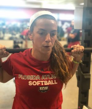 Image post by @fausoftball on Instagram
