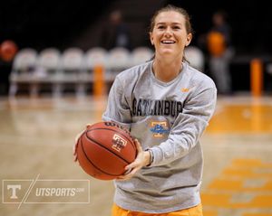 Image post by @ladyvol_hoops on Instagram