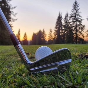 Image post by @wilsongolfcanada on Instagram
