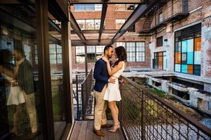 Image post by @thismodernlovephoto on Instagram