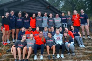 Image post by @smumn_whockey on Instagram