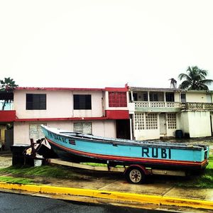 Image post by @mannysantiago on Instagram