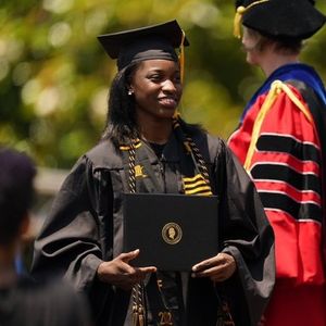 Image post by @vucommodores on Instagram