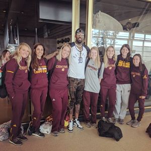 Image post by @cmuwomensgolf on Instagram