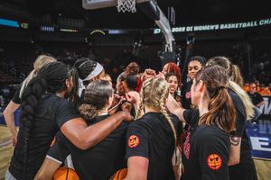 Image post by @gocards on Twitter