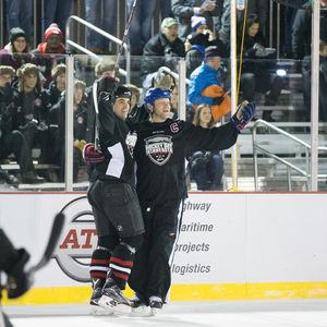 Image post by @hockeydaymn on Instagram