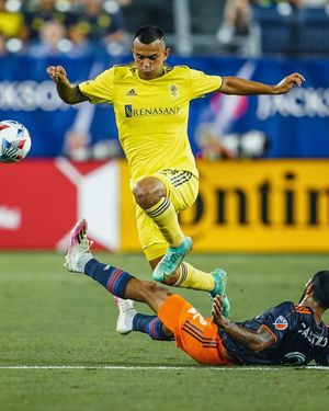 Image post by @nashvillesc on Instagram