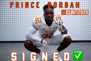 Image post by @texasfootballnation on Instagram
