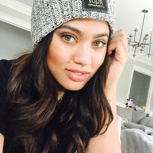 Image post by @ayeshacurry on Instagram