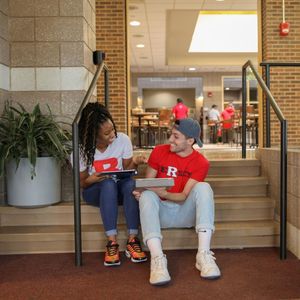 Image post by @rutgersreslife on Instagram