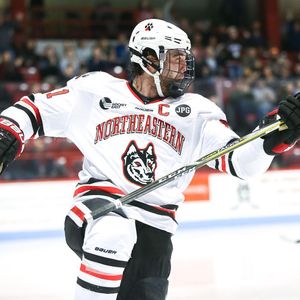 Image post by @gonumhockey on Instagram