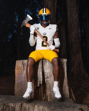 Image post by @cal_football on Instagram