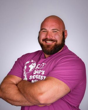 Image post by @theworldsstrongestman on Instagram