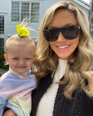 Image post by @laraleatrump on Instagram