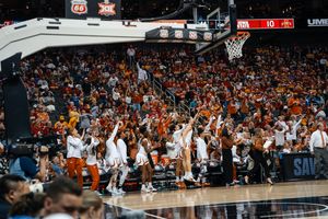 Image post by @TexasWBB on Twitter
