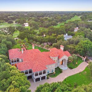 Image post by @christiesrealestate on Instagram