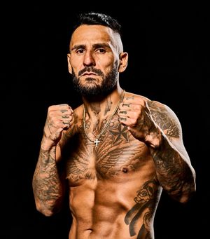 Image post by @upnextfighting on Instagram