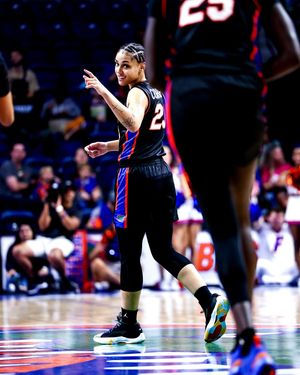 Image post by @gatorswbk on Instagram