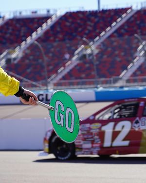 Image post by @phoenixraceway on Instagram