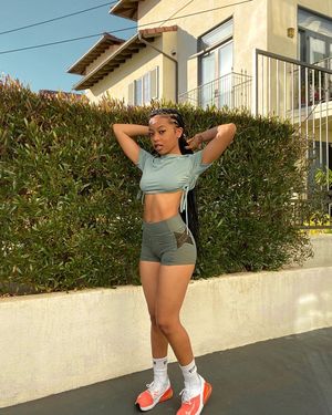 Image post by @thecleopatralee on Instagram
