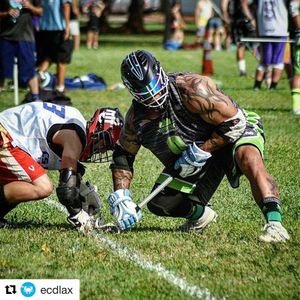 Image post by @washeduplaxbros on Instagram