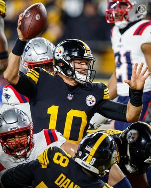 Image post by @lossteelers on Instagram