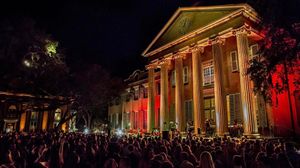 Image post by @collegeofcharleston on Instagram