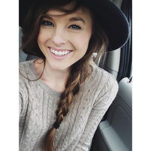 Image post by @courtlyb on Instagram