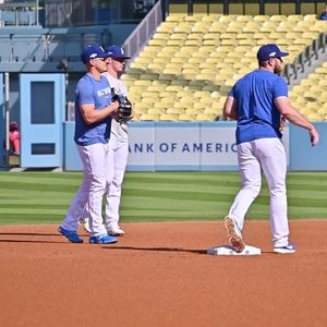 Image post by @losdodgers on Instagram