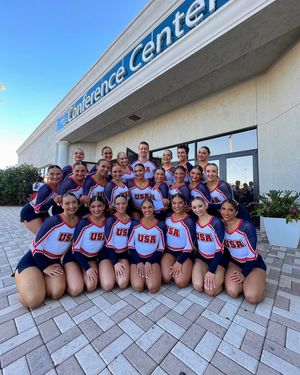 Image post by @hofstradanceteam on Instagram