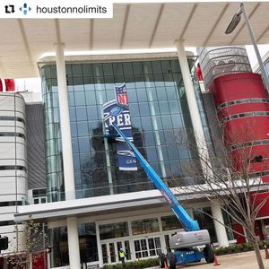 Image post by @housuperbowl on Instagram