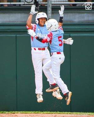 Image post by @LittleLeague on Twitter