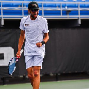 Image post by @vcumtennis on Instagram