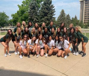 Image post by @csugoldenpoms on Instagram