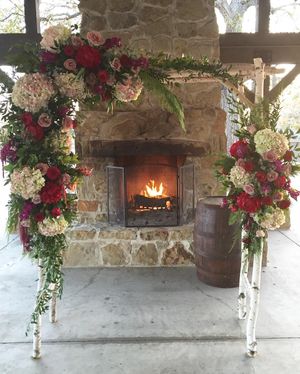 Image post by @thebloombartx on Instagram