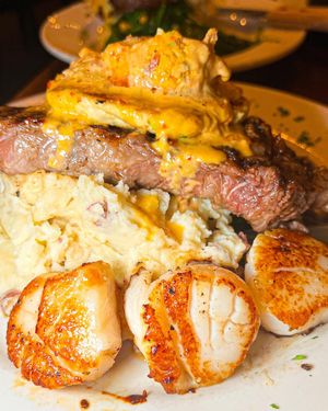 Image post by @thepowellsplate on Instagram