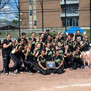 Image post by @hussonsoftball on Instagram