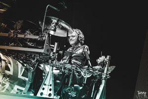 Image post by @defleppard on Instagram